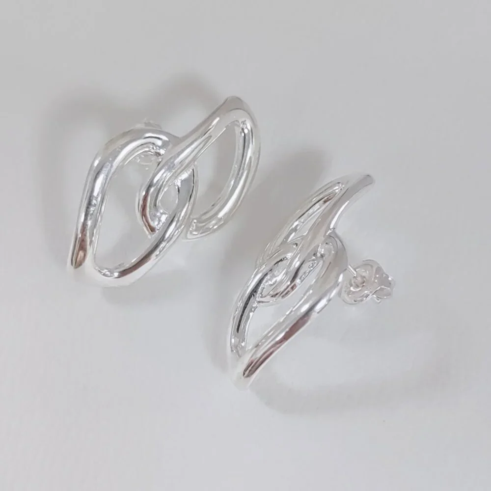 Uno de 50 INSEPARABLES EARRINGS, with 2 organic interlocked links Silver Plated - Picture 7 of 8